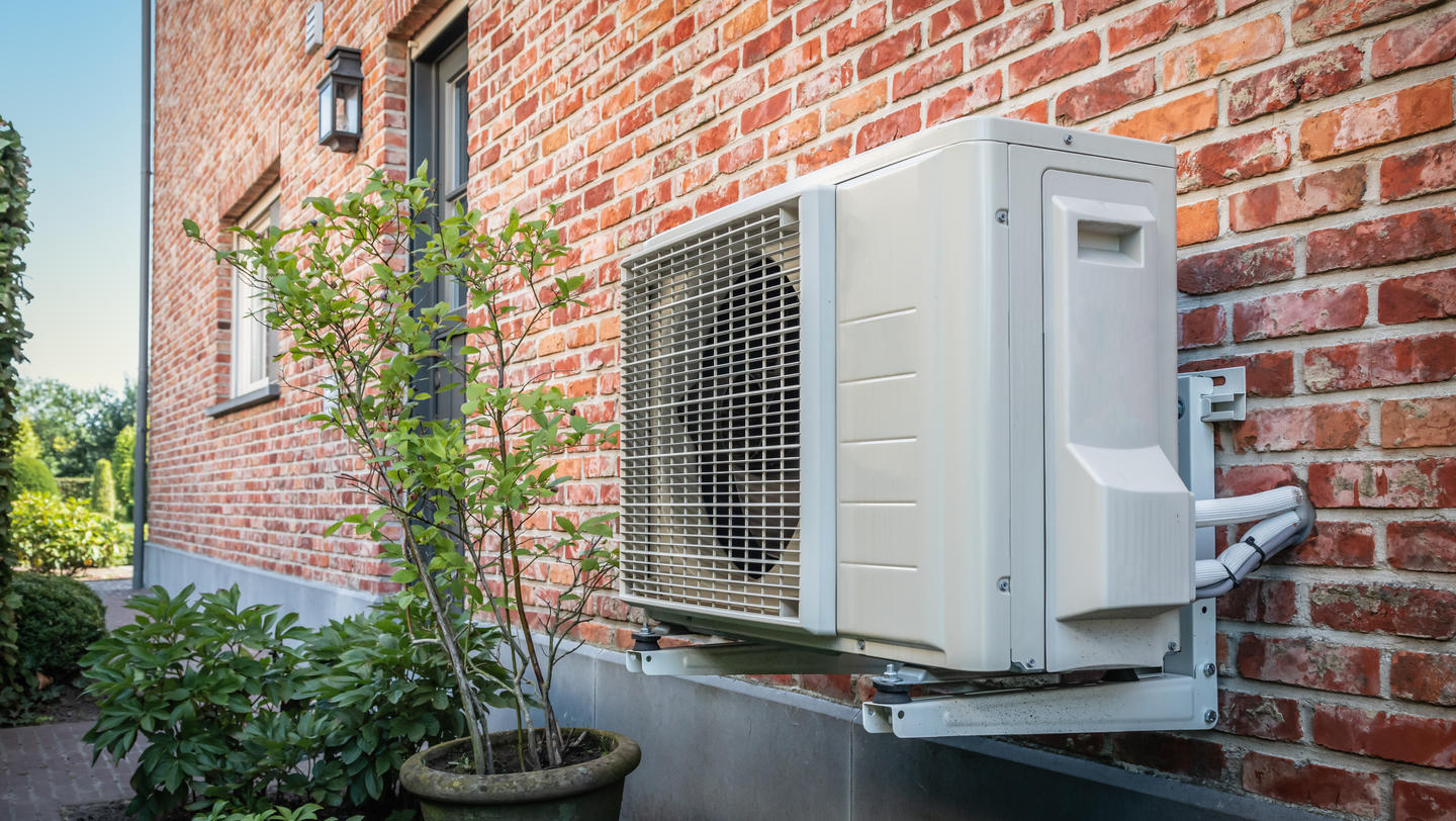 Air to air heat pump for cooling or heating the home.